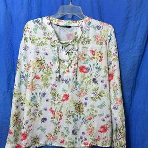 LC Waikiki Grace Notch Neck Floral Butterfly Blouse with Lace Detail